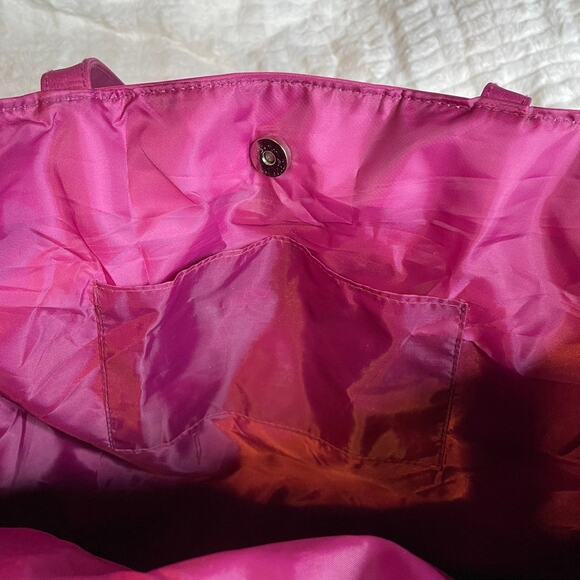 UNBRANDED Floral‎ Purple Pink Tote Bag Magnetic Closure NWT Medium - Picture 2 of 2